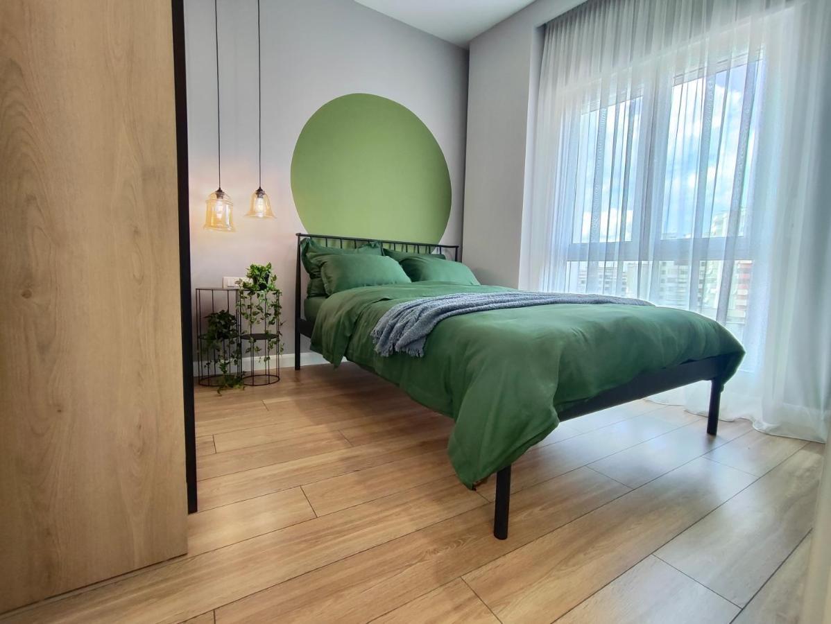 Апартаменты Modern Style 2Br-Apt - 10Min To Skanderbeg Square Тирана Экстерьер фото