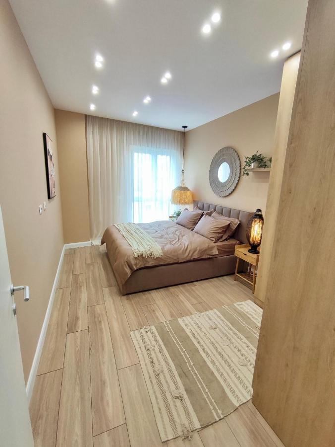 Апартаменты Modern Style 2Br-Apt - 10Min To Skanderbeg Square Тирана Экстерьер фото