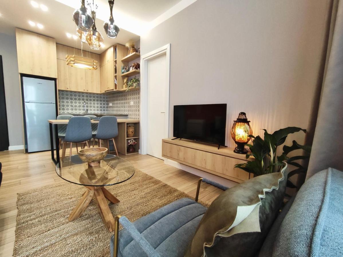 Апартаменты Modern Style 2Br-Apt - 10Min To Skanderbeg Square Тирана Экстерьер фото