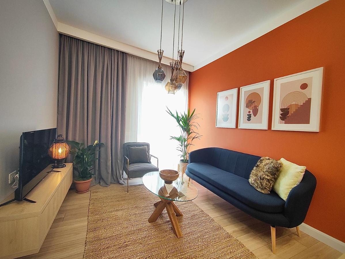 Апартаменты Modern Style 2Br-Apt - 10Min To Skanderbeg Square Тирана Экстерьер фото