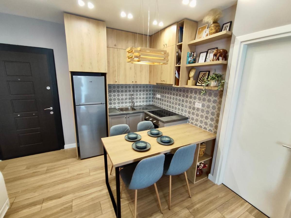 Апартаменты Modern Style 2Br-Apt - 10Min To Skanderbeg Square Тирана Экстерьер фото